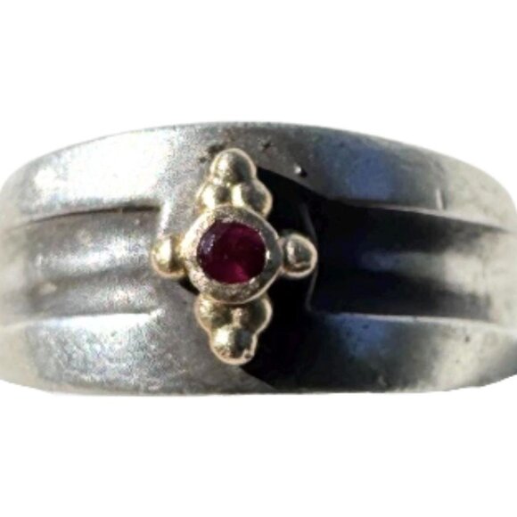 Vintage 14k Gold Ruby Sterling Silver Ring - Size 6.75 - Picture 1 of 9